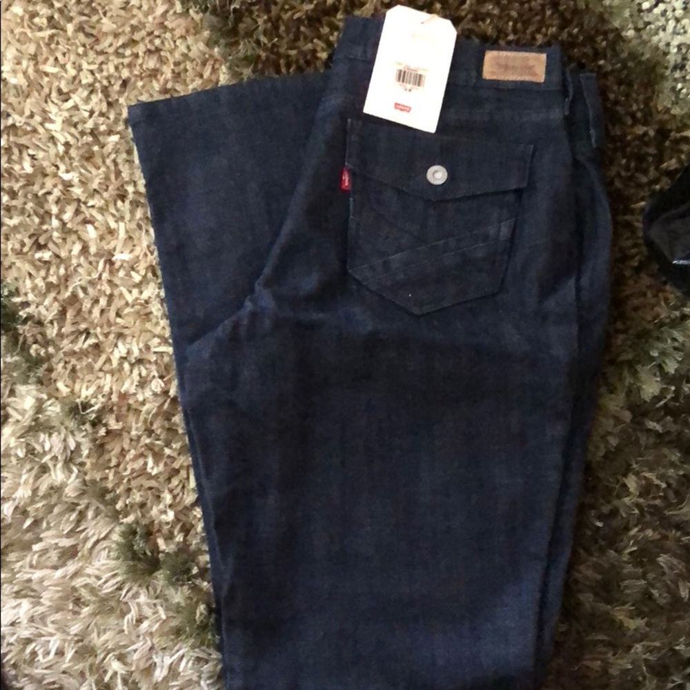 Brand New 505 Mid Rise Straight Leg Levi’s Jeans